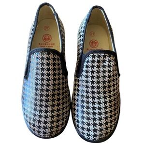 NEW Blublonc Houndstooth Loafers